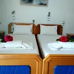 Palmyra Beachfront Appartement *